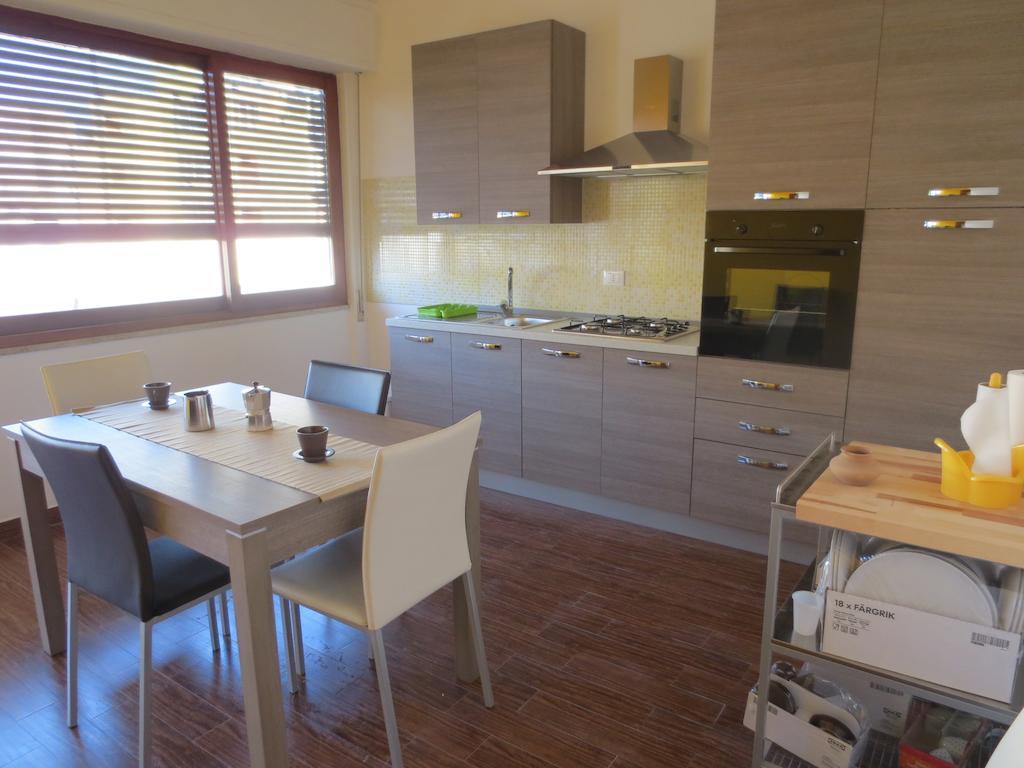 Raffo Rosso Apartment ปาแลร์โม ห้อง รูปภาพ