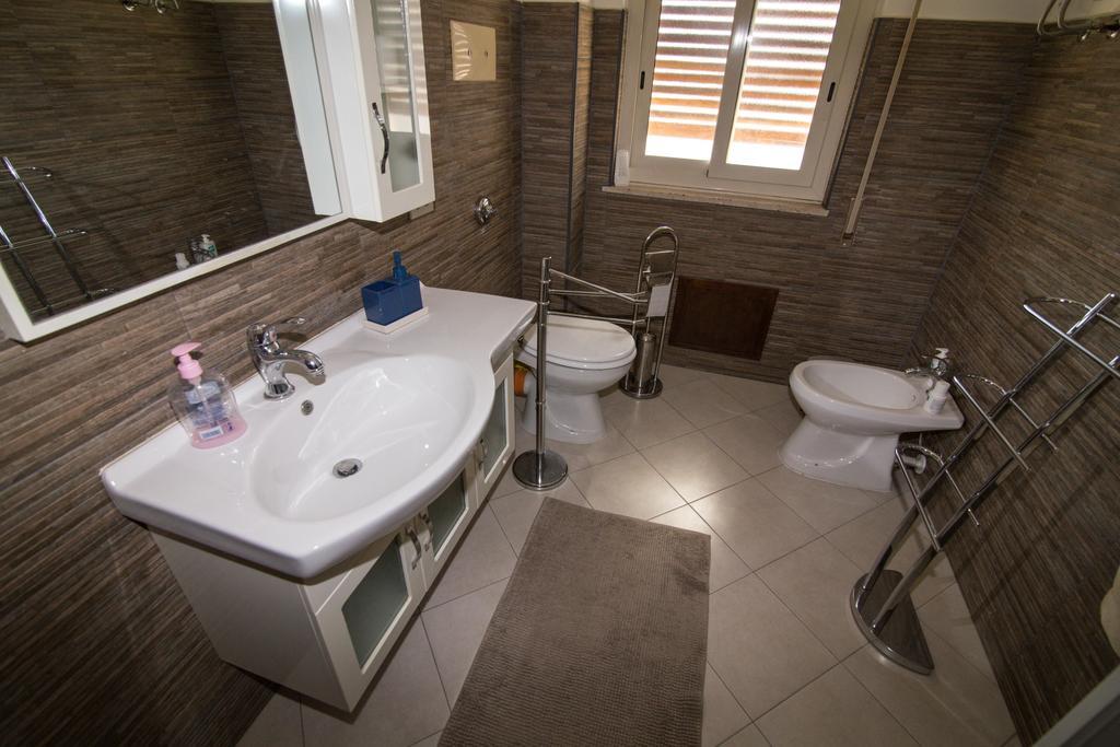 Raffo Rosso Apartment ปาแลร์โม ภายนอก รูปภาพ